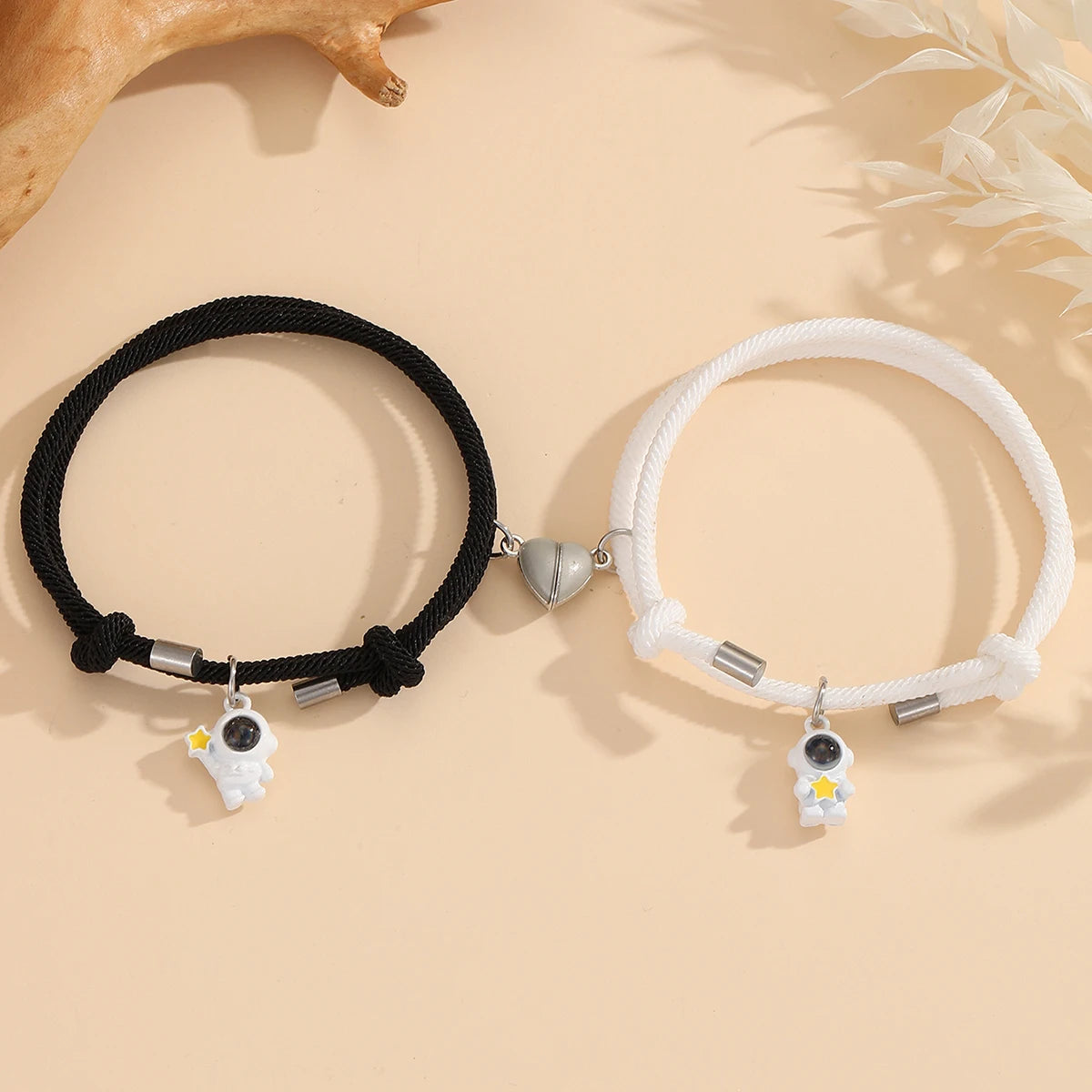 Bracelet Couple Projection Astronaute – Message secret lumineux