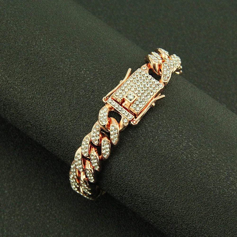 Bracelet Cuban Link iced-out – Style luxe avec fermoir serti